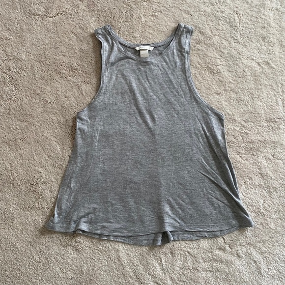 H&M Basic Tank Top - Picture 1 of 3
